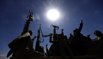 واشنطن تعتزم إلغاء تصنيف الحوثيين منظمة إرهابية