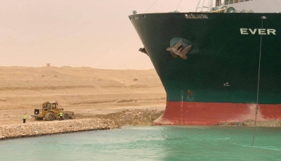 كيف تشكل حادثة سفينة قناة السويس أسوأ سيناريو للتجارة العالمية؟