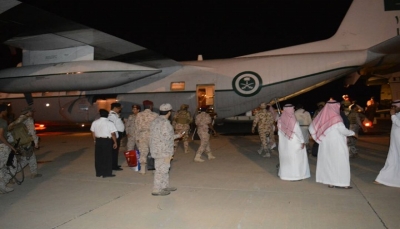 "التحرك كان اعادة تموضع".. التحالف ينفي انسحاب القوات السعودية من عدن