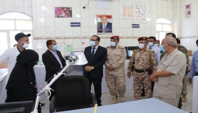 وزير الصحة يطلع على سير العمل في المستشفى العسكري بمأرب