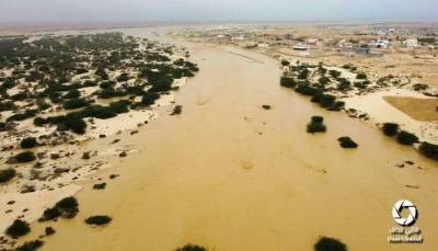 وفاة شخصين غرقاً في سيول الأمطار بالمهرة