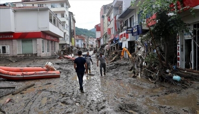 تركيا.. وفاة 27 شخصاً جراء فيضانات ضربت شمالي البلاد وإجلاء 323 آخرين