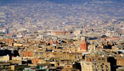 قيادي في مليشيات الحوثي يستولي بالقوة على منزل مواطن في مدينة إب