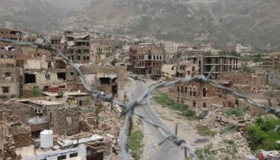 المبعوث الأممي يدعو الحوثيين لإعادة فتح الطرق في تعز